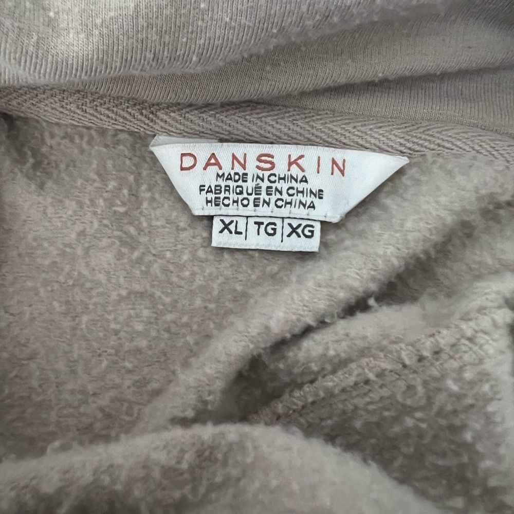 Danskin. Mixed Rib Pull Over Jacket. Size XL - Picture 4 of 7
